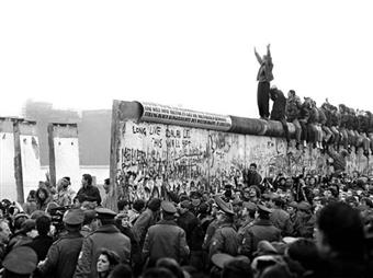 Almanların Utanç Kaynağı Berlin Duvarı