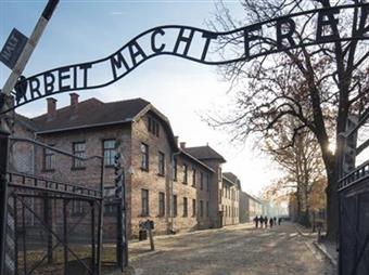 Auschwitz Toplama Kampı